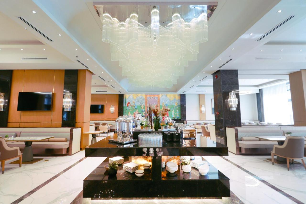 The Rumi Hotel & Residences Душанбе Екстер'єр фото